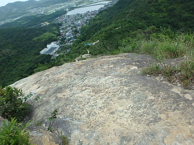 f0334143_7333545.jpg