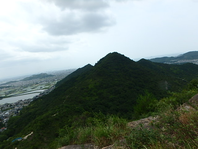 f0334143_7335093.jpg