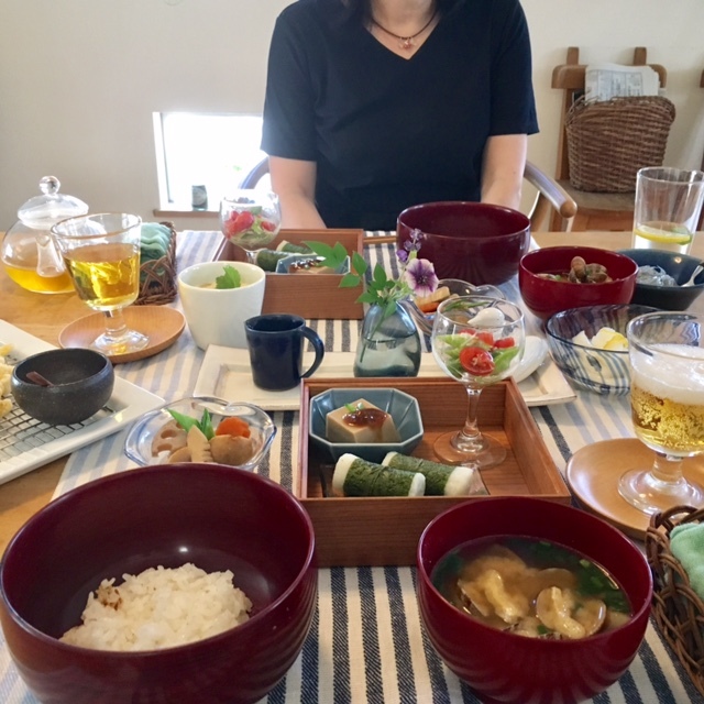 rainy season    涼を感じる器と生シラス丼でおもてなし♪_a0165160_20591445.jpg