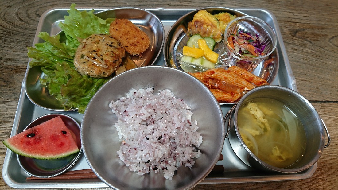 b0124466_05223769.jpg