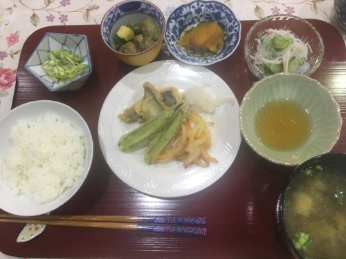 f0223914_15162688.jpeg