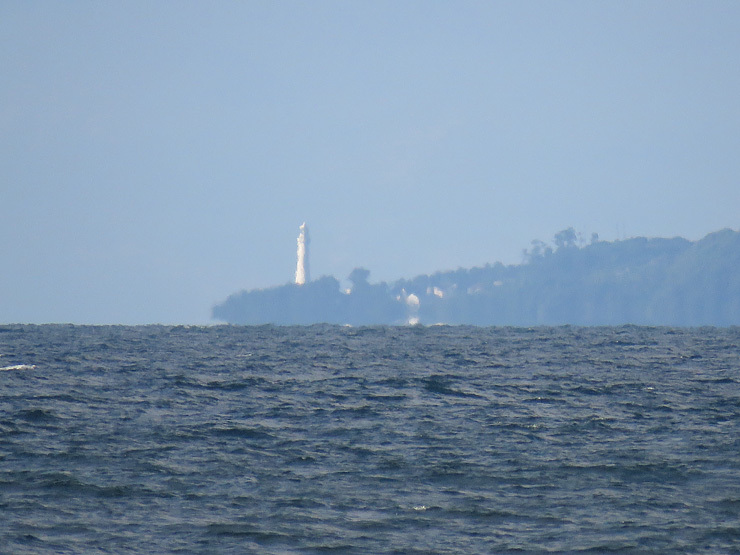 f0214649_04011249.jpg