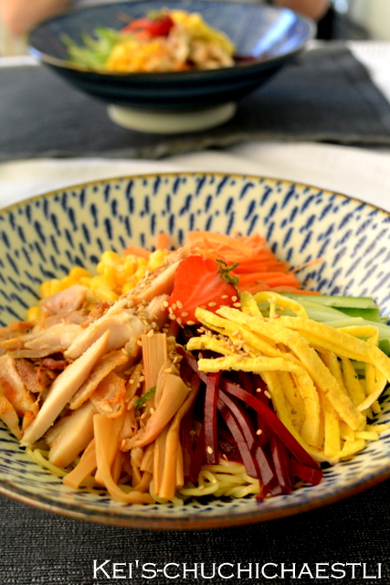 新しい紫陽花と暑い日は冷やし中華!_c0287366_21323622.jpg
