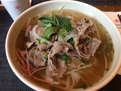 夕方の大きな虹と、天后のベトナム料理屋さん☆Chao Chao Vietnam Restaurant in Tin Hau_f0371533_22005921.jpg