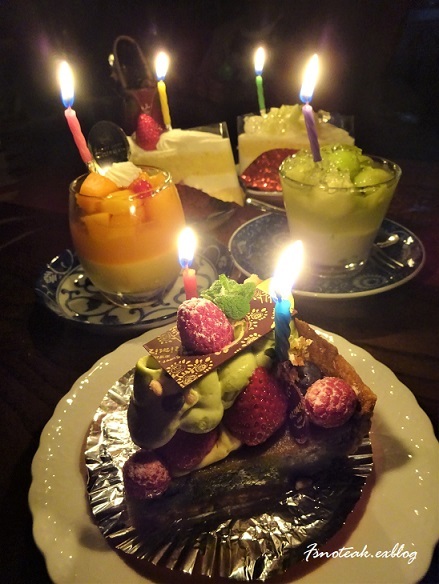 d0356844_07120670.jpg