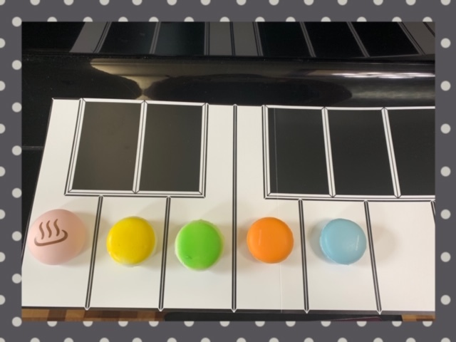 エレクトーン復活&レッスングッズ_e0040673_11032881.jpg
