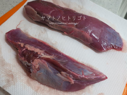 鹿と猪_e0394031_06212757.jpg
