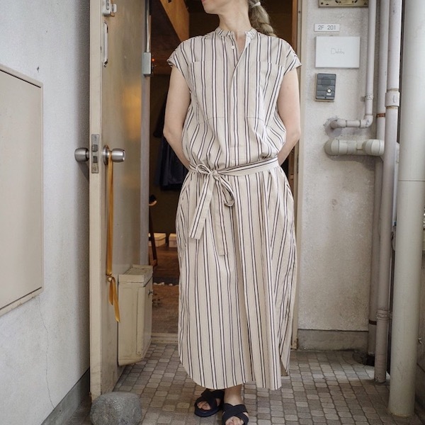 シンプルの極み シャツドレス_d0364239_18373825.jpg