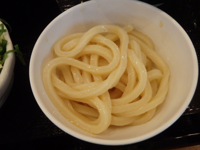 丸亀製麺　　　　　　　　夢野店_c0118393_17121889.jpg