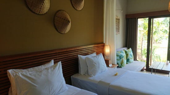 Pangkung Sari Bed & Brakfast 【Room#06】 滞在記録 （\'19年 5月)_d0368045_154085.jpg