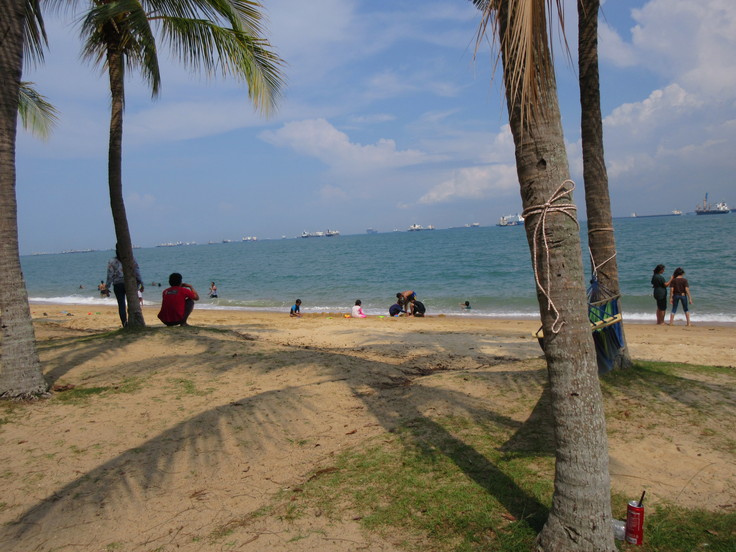 East Coast はシンガポール人の憩いの場です!_c0212604_2051751.jpg
