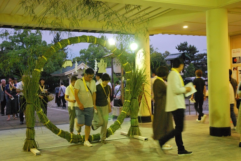 夏越の大祓式　夕べの祓い・宵の祓い_f0067122_11195646.jpg