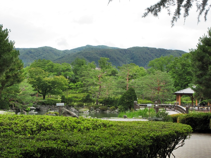 【松本市内観光】北杜夫が通った旧制松本高校を眺める_b0009849_18491978.jpg