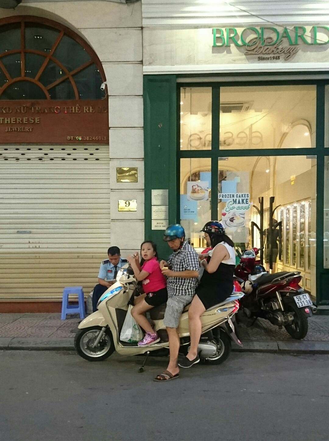 d0239963_12162673.jpg