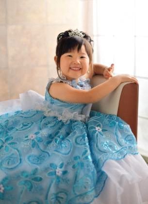 めまぐるしく変わる子供さんの表情を捉えるのは........_b0194185_19114117.jpg