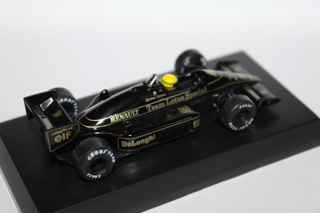 1/64 Kyosho AYRTON SENNA LOTUS F1 98T_b0285587_06231849.jpg