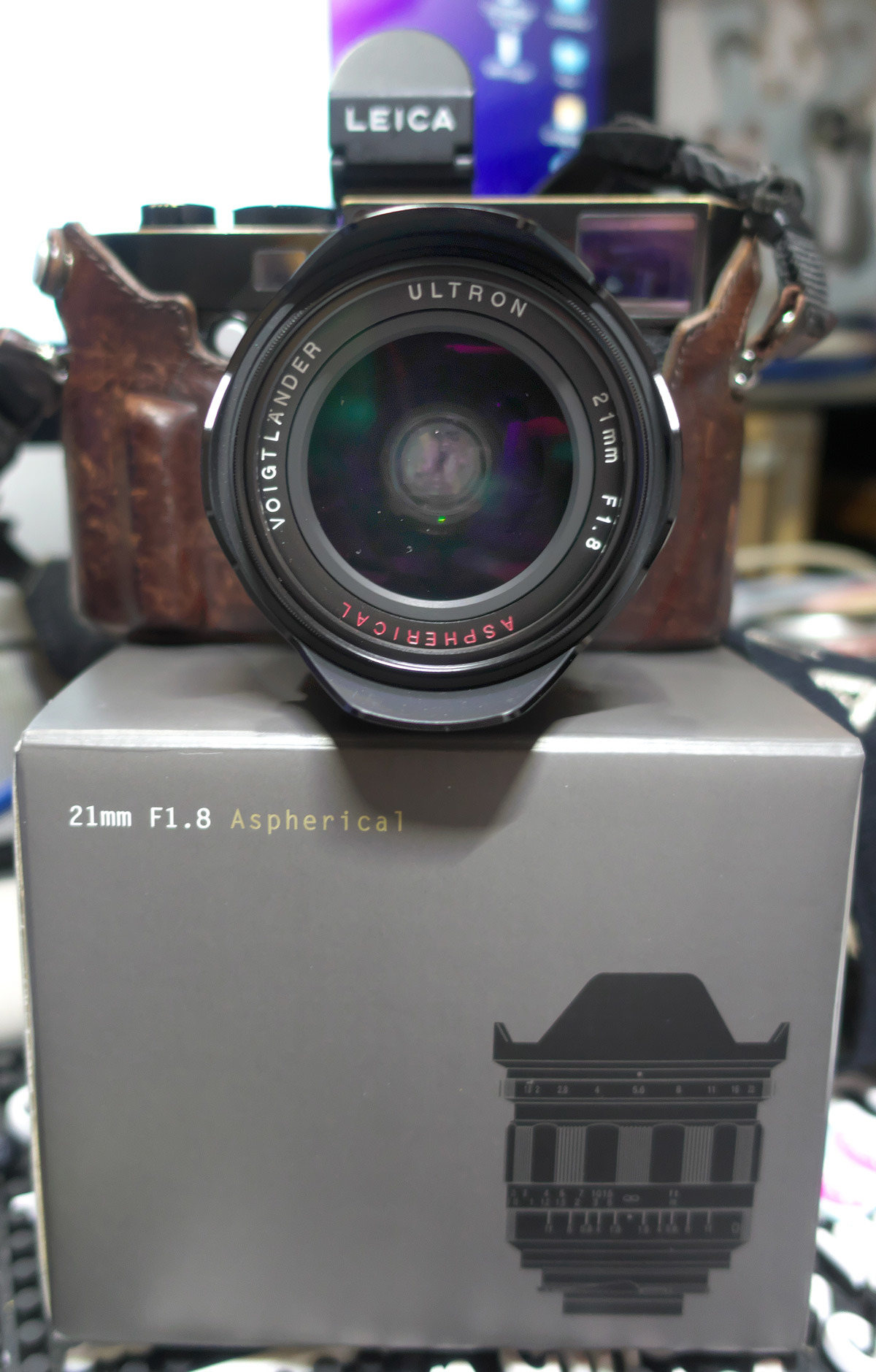 Voigtländer ULTRON 21mm/1.8 Aspherical_a0271402_08571504.jpg