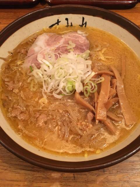 すみれの味噌ラーメン (*´ω`*) 久しぶり_f0212480_07172612.jpg