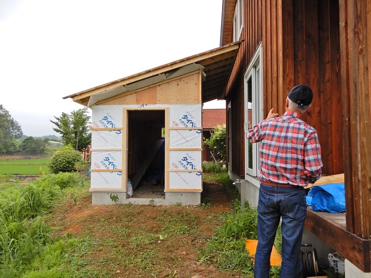 高根町Y田さん邸の作業小屋作り3_a0211886_23224378.jpg