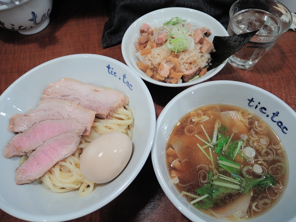 b0400788_00485700.jpg