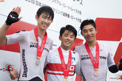 金栄堂サポート:日本大学自転車競技部/チームUKYO・武山晃輔選手 全日本選手権ロードレースU23優勝ご報告&Fact®インプレッション!_c0003493_09481508.jpg