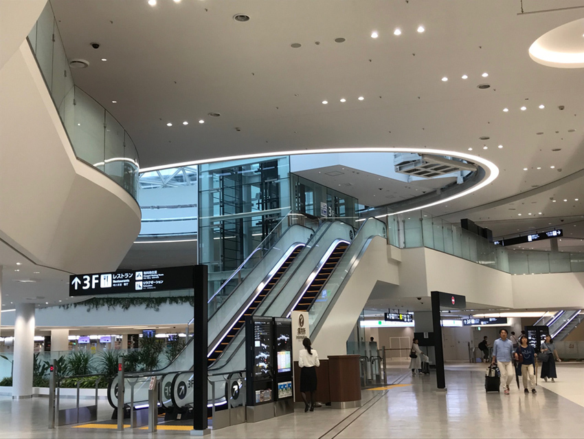 「博多通りもん」福岡空港駅シート「祇園山笠イラスト」_c0186612_18330072.jpg