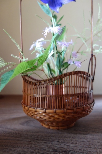 初夏の手付き花籠_a0197730_01542267.jpg