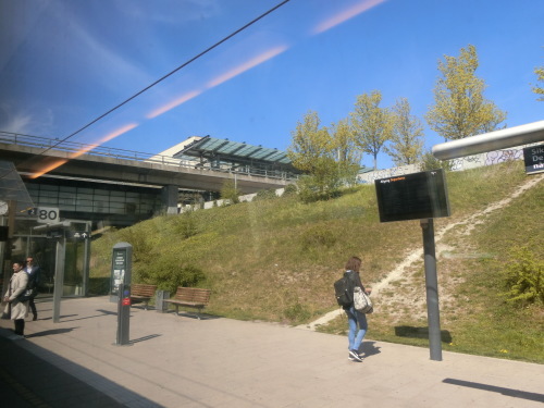 b0214184_06101174.jpg