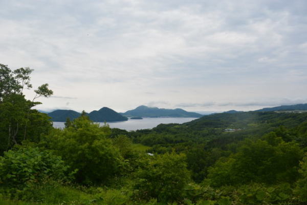 【北海道旅3日目】豪華な朝食〜雨の登別温泉。_d0221319_10471396.jpg