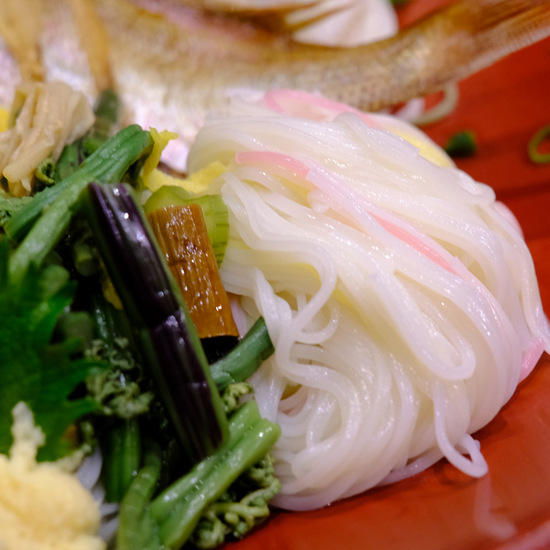 「愛媛・松山 五志喜の鯛そうめん」_a0000029_21174071.jpg