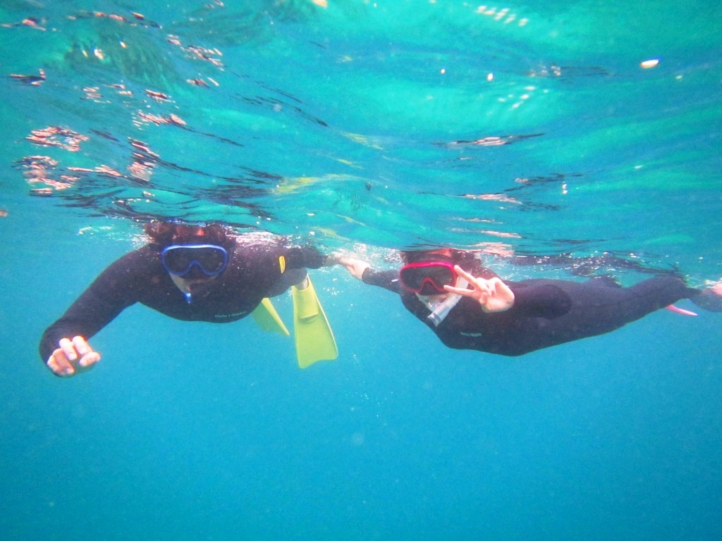 天気は不安定でしたが海は楽しいっ!!_a0189838_11113379.jpg