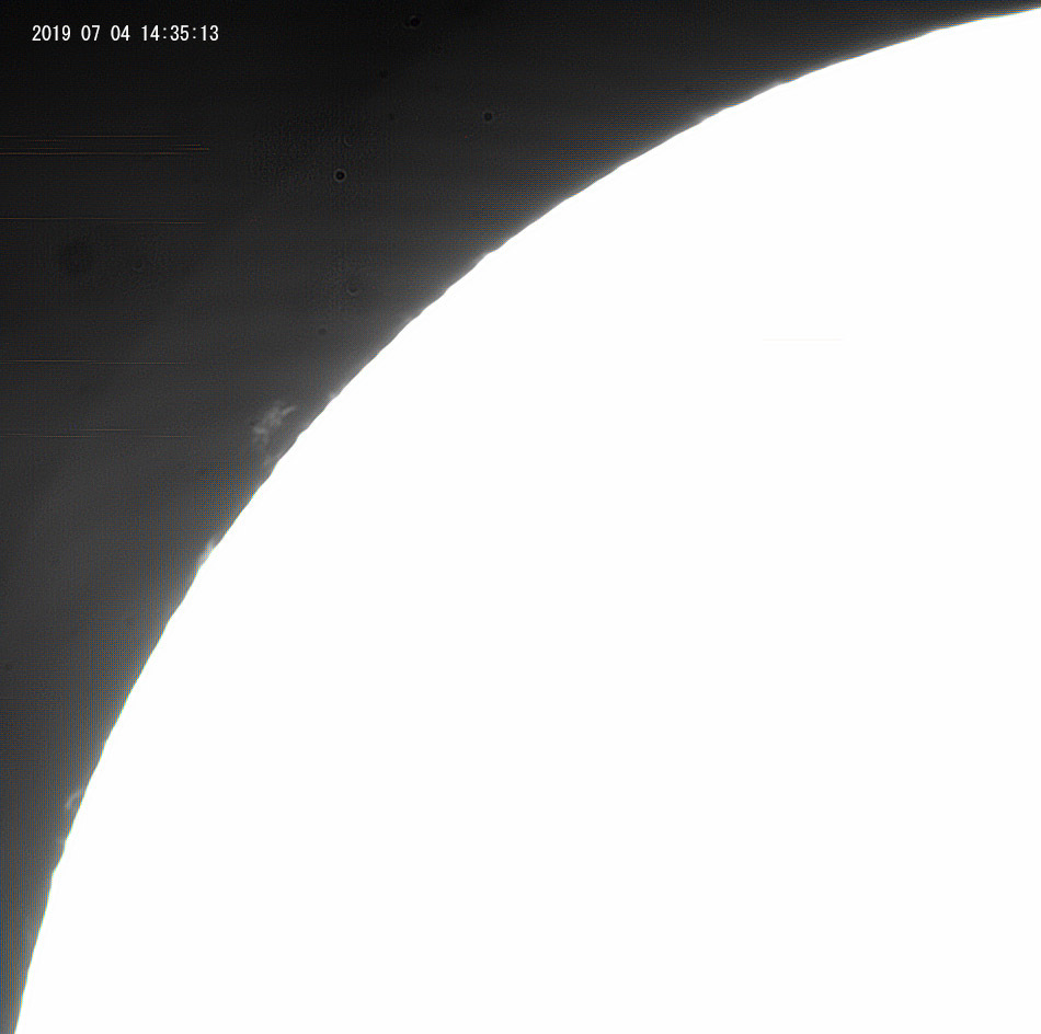 7月4日の太陽_e0174091_17460566.jpg