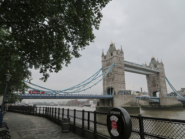 f0346196_16530787.jpg