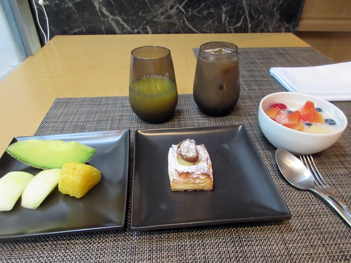ザ・プリンス・さくらタワー東京で朝食ビュッフェ【ラウンジホッピング】_b0009849_16475526.jpg