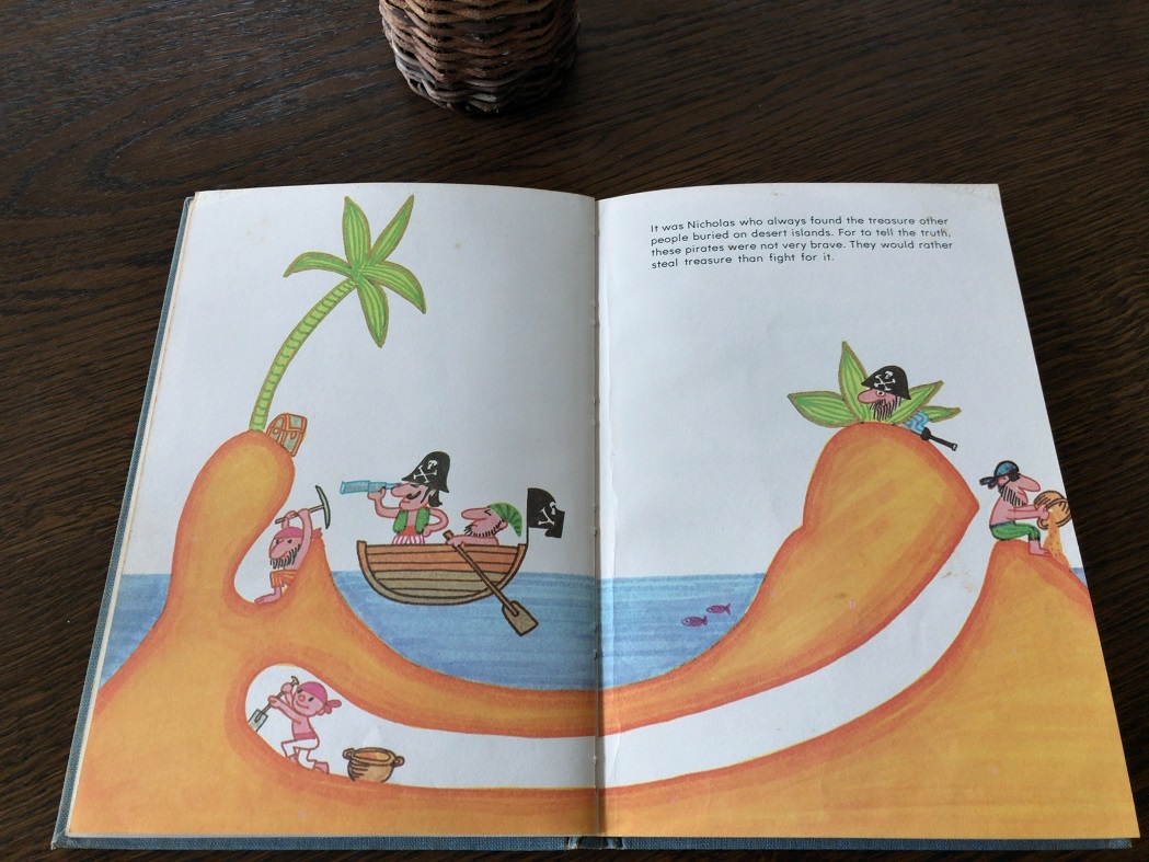 紫陽花と懐かしい絵本 まほろば日記