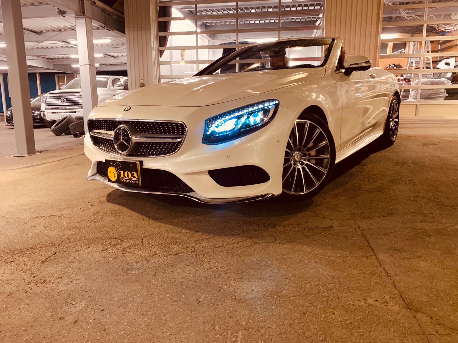 M・ベンツ S550 カブリオレ!!ご成約3台 LX570 エスカレード コンプリート_b0127002_19031559.jpg