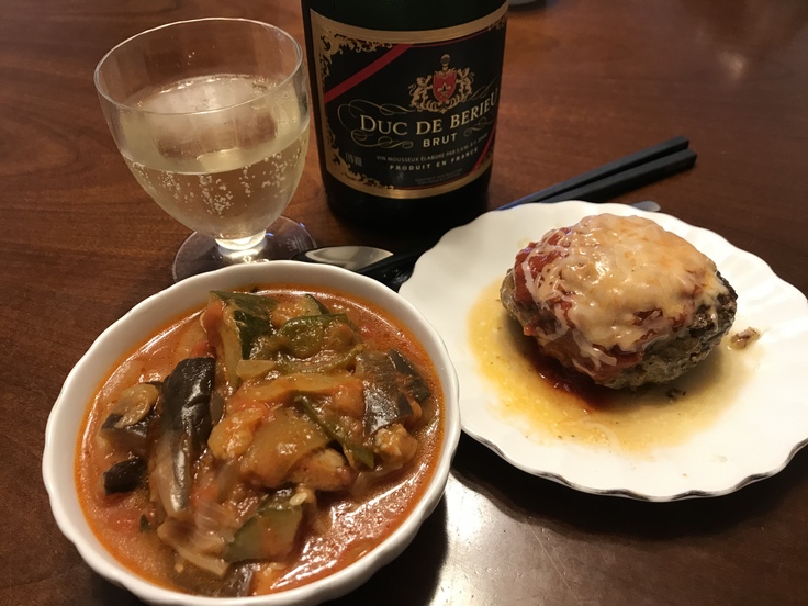 土曜のランチは イタリアンハンバーグ♪_c0212604_13184663.jpg
