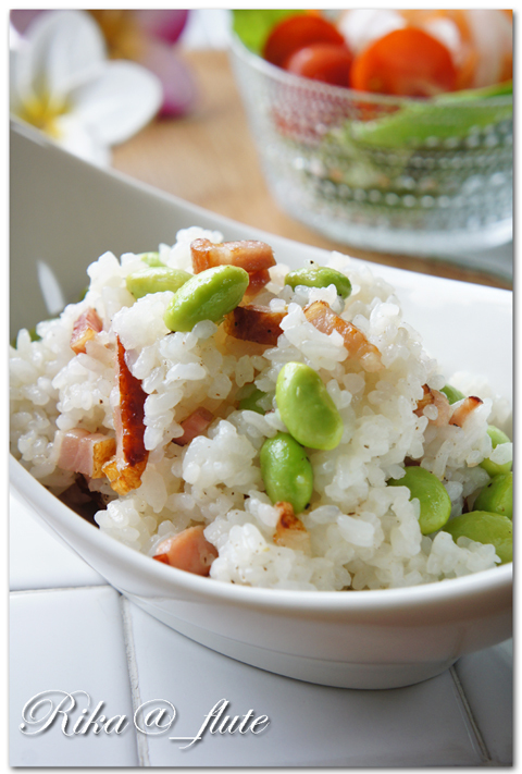 ベーコンと枝豆のごはん_c0103827_22031154.jpg