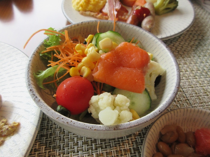 グランドプリンスホテル高輪「花雅」の朝食【ラウンジホッピング】_b0009849_11381643.jpg