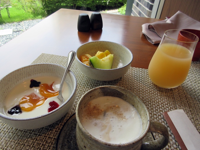 グランドプリンスホテル高輪「花雅」の朝食【ラウンジホッピング】_b0009849_11462133.jpg