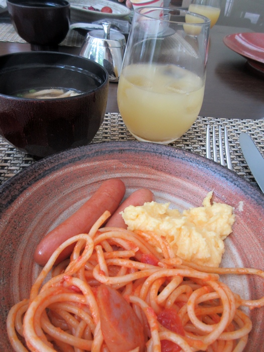 【ザ・セレスティン東京芝で朝食ビュッフェ】_b0009849_2026354.jpg
