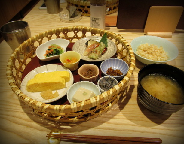 f0236260_23104543.jpg