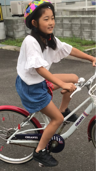 自転車姉妹_e0034013_11240445.jpg