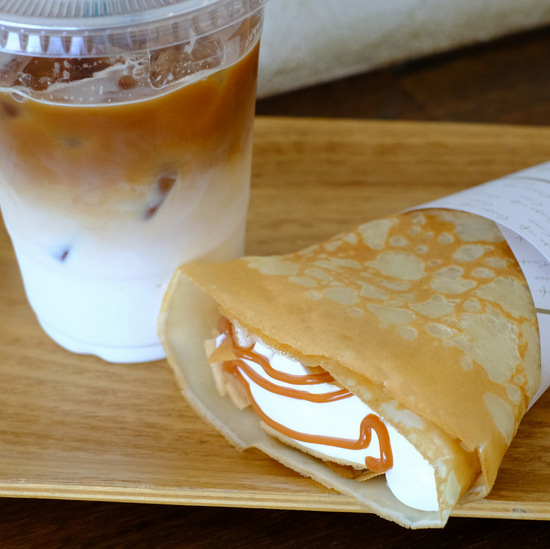 「愛媛・松山 クレープカフェココの塩キャラメルバターと生クリームクレープ」_a0000029_15555948.jpg