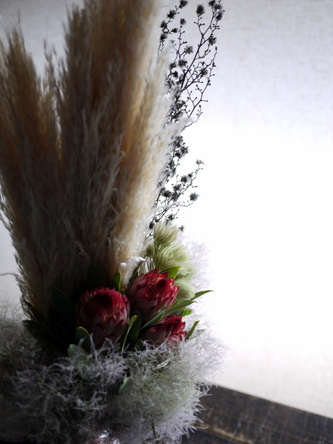 ドライフラワーのブーケ 結婚式の 和装での前撮り用 パンパスグラスをメインに 19 07 06 札幌 花屋 Mell Flowers