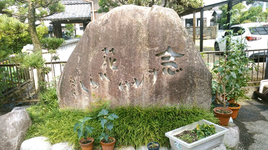 a0030594_22355309.gif