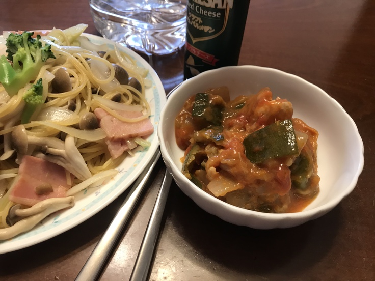 週明けのランチは しめじとベーコンのスパゲッティ♪_c0212604_138438.jpg
