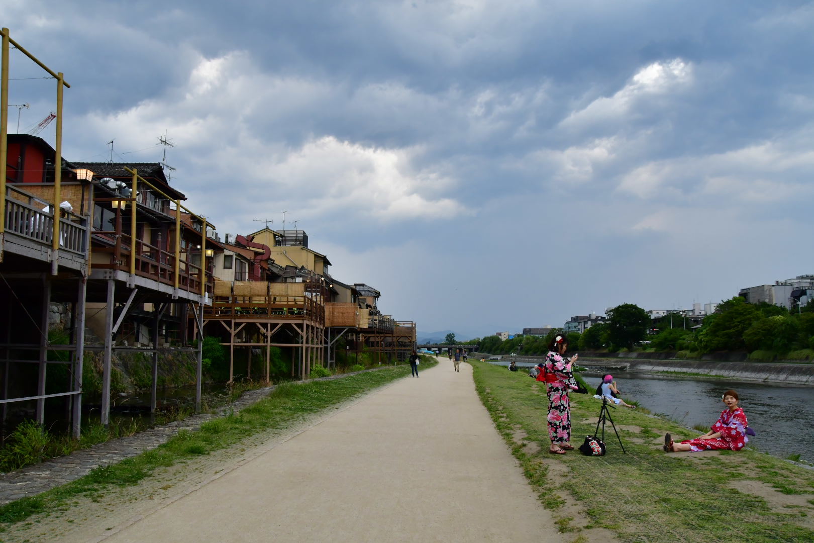 b0223512_22374873.jpeg