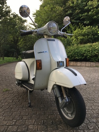 1979 Piaggio Vespa P200E  白　オリジナル！_f0123137_17165768.jpg