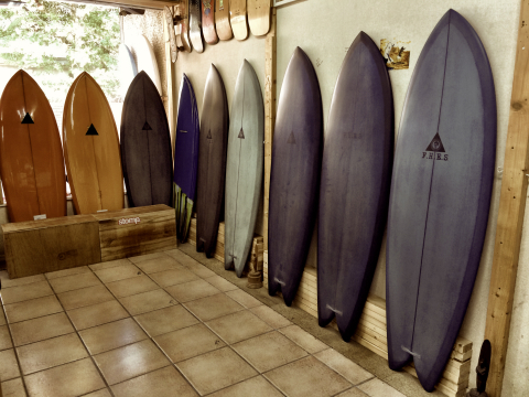 AXLE SURF : GO FISH 高津佐浩行 ENJOY SURFING レトロクワッド AXLE SURF : GO FISH 高津佐浩行 ENJOY SURFING レトロクワッド
